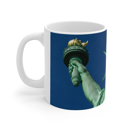 Statue of Liberty Coffee Mug — Patriotic NYC Ceramic Mug (11oz & 15oz)