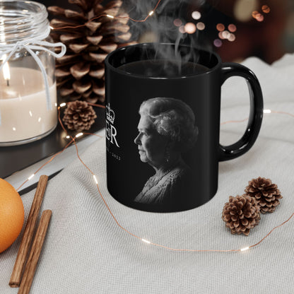 Queen Elizabeth II Memorial Black Mug – E II R Tribute Design (1926–2022)