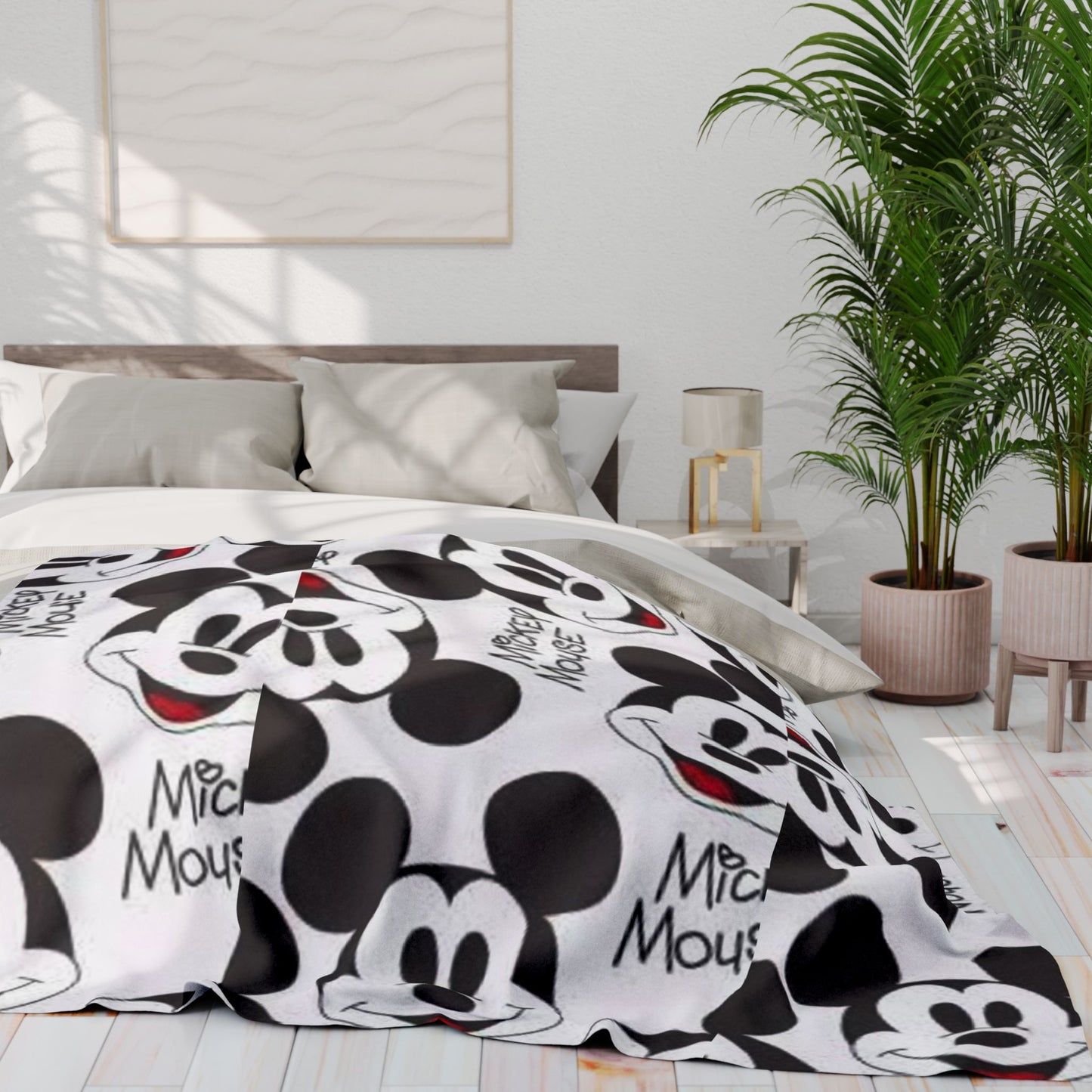 Mickey Mouse Fleece Blanket — Soft Disney Character Throw