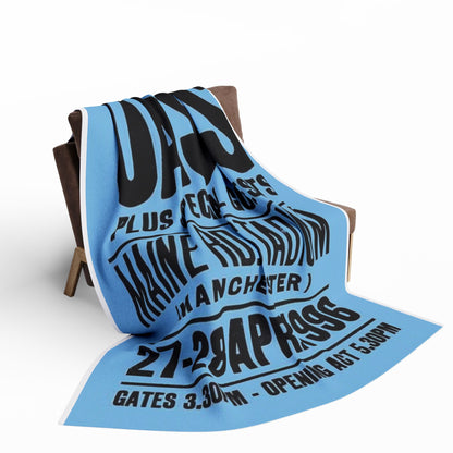 Oasis 1996 Maine Road Concert Poster Arctic Fleece Blanket