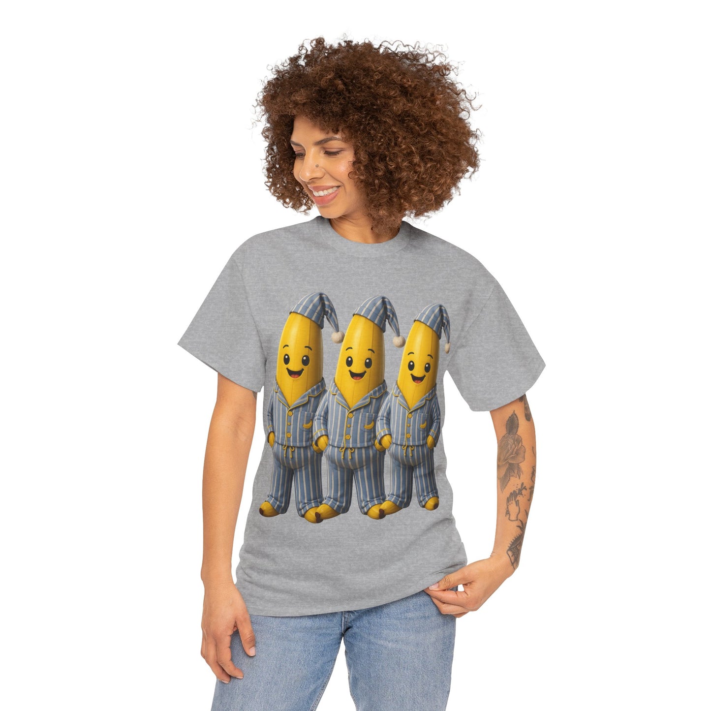 Bananas in Pyjamas – Three Smiling Bananas in Striped Pajamas Graphic T-Shirt