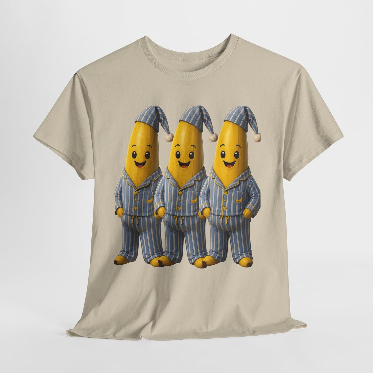 Bananas in Pyjamas – Three Smiling Bananas in Striped Pajamas Graphic T-Shirt