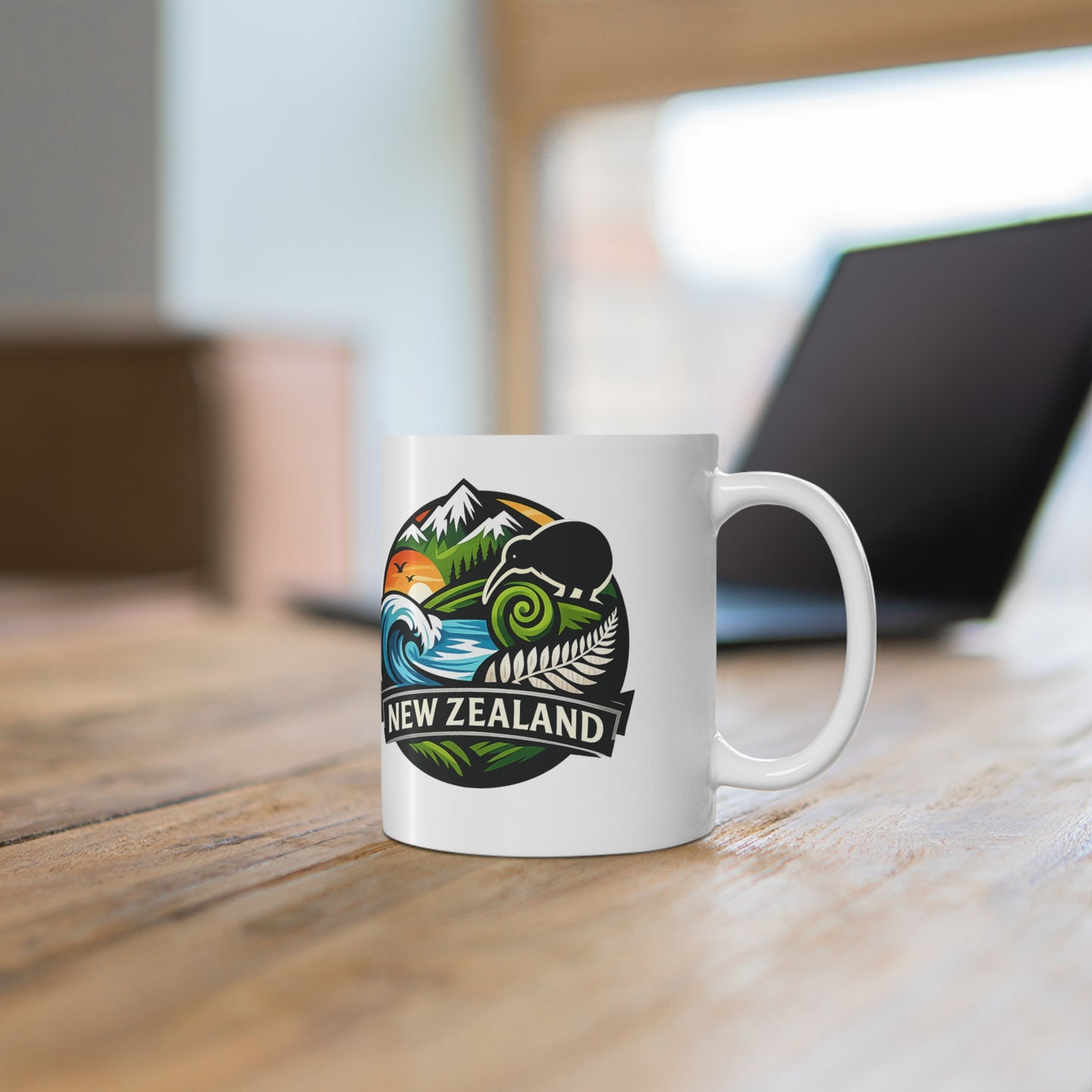 New Zealand Scenic Badge Ceramic Mug — Kiwi, Fern & Ocean Coffee Cup (11oz/15oz)