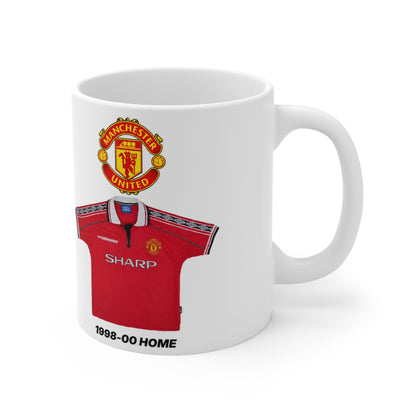 Manchester United Retro 1998-00 Home Jersey Mug — Ceramic Coffee Cup (11oz & 15oz)